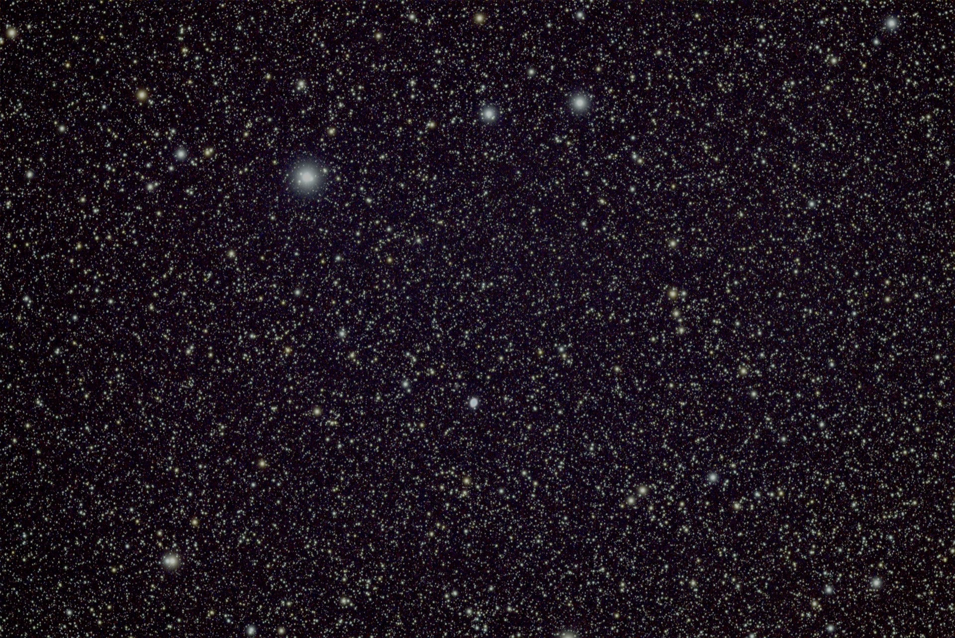 The field of the Ring Nebula, M57.